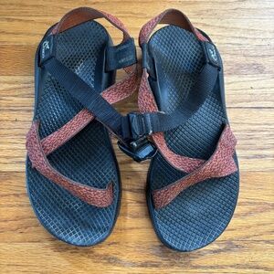 Chaco women’s 7 sandal adjustable classic style